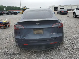 2022 Tesla Model Y Performance with VIN 7SAYGDEF7NF507184, listed as a Copart auction lot 58329875 with 98,320 mi miles and Salvage title. Bid and sale history available at DreamBid. Image 6.