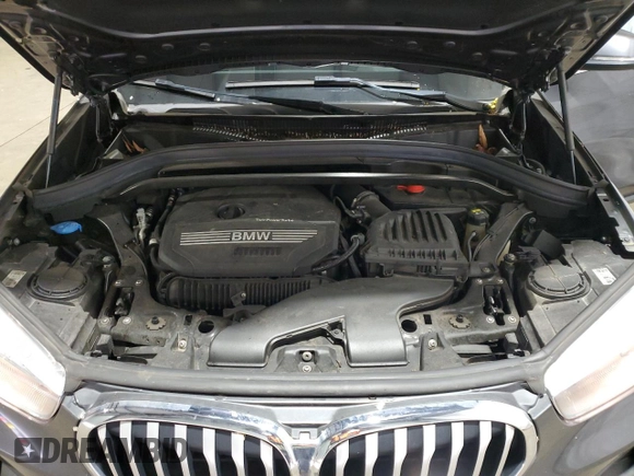 2021 BMW X1 xDrive28i with VIN WBXJG9C06M5S53321, listed as a Copart auction lot 57621945 with 49,668 mi miles and Clean title. Bid and sale history available at DreamBid. Image 12.