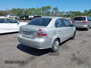 2007 Chevrolet Aveo LS with VIN KL1TD56617B098732, listed as a IAAI auction lot 41889243 with 115,426 mi miles and . Bid and sale history available at DreamBid. Image 4.