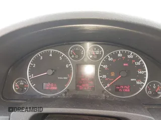 2004 Audi allroad A6 V8 with VIN WA1YD64B24N017052, listed as a IAAI auction lot 42085824 with 151,368 mi miles and . Bid and sale history available at DreamBid. Image 7.