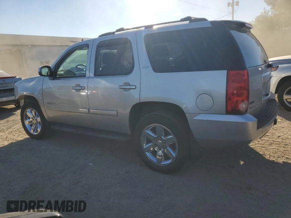 2010 GMC Yukon SLT with VIN 1GKUKCE08AR110401, listed as a Copart auction lot 75744184 with 39,998 mi miles and Clean Title. Bid and sale history available at carsss.com. Image 2.