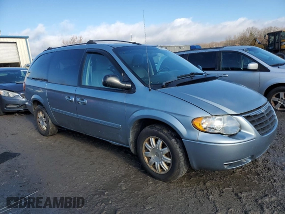 2006 Chrysler Town & Country LWB Touring with VIN 2A4GP54L06R647731, listed as a Copart auction lot 80041794 with 235,469 mi miles and Clean Title. Bid and sale history available at carsss.com. Image 4.