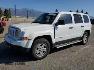 2016 Jeep Patriot Sport with VIN 1C4NJPBB0GD656227, listed as a Copart auction lot 56784535 with 105,306 mi miles and Salvage title. Bid and sale history available at DreamBid. Image 1.
