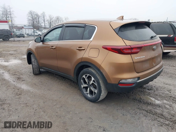 2020 Kia Sportage LX with VIN KNDPMCAC1L7807586, listed as a IAAI auction lot 41485581 with 28,941 mi miles. Bid and sale history available at carsss.com. Image 3.