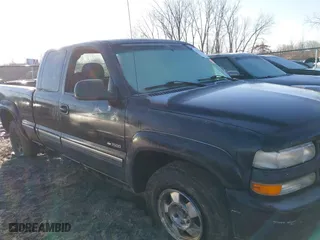 2000 Chevrolet Silverado 1500 LS with VIN 2GCEK19T1Y1112633, listed as a IAAI auction lot 41769926 with 87,690 mi miles. Bid and sale history available at carsss.com. Image 12.