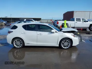2013 Lexus CT 200h with VIN JTHKD5BH8D2164389, listed as a IAAI auction lot 42078280 with 141,300 mi miles and . Bid and sale history available at DreamBid. Image 13.
