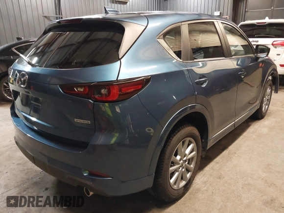 2024 Mazda CX-5 2.5 S Carbon Edition with VIN JM3KFBCL9R0451540, listed as a IAAI auction lot 41010782 with 1,141 mi miles. Bid and sale history available at carsss.com. Image 4.
