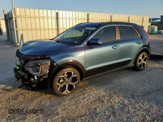 2023 Kia Niro SX Touring with VIN KNDCT3LE0P5096593, listed as a Copart auction lot 84812014 with 20,490 mi miles and Non Repairable. Bid and sale history available at carsss.com. Image 1.