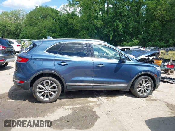 2018 Lincoln MKC Select with VIN 5LMCJ2C99JUL04561, listed as a IAAI auction lot 42210434 with 102,746 mi miles and . Bid and sale history available at DreamBid. Image 13.
