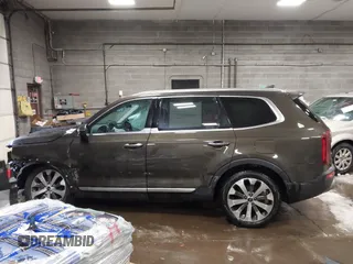 2022 Kia Telluride S with VIN 5XYP6DHC4NG200609, listed as a IAAI auction lot 41595189 with 54,189 mi miles and . Bid and sale history available at DreamBid. Image 14.