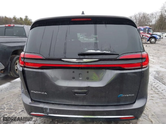 2023 Chrysler Pacifica Hybrid Limited with VIN 2C4RC1S79PR572795, listed as a IAAI auction lot 41680400 with 17,730 mi miles. Bid and sale history available at carsss.com. Image 16.