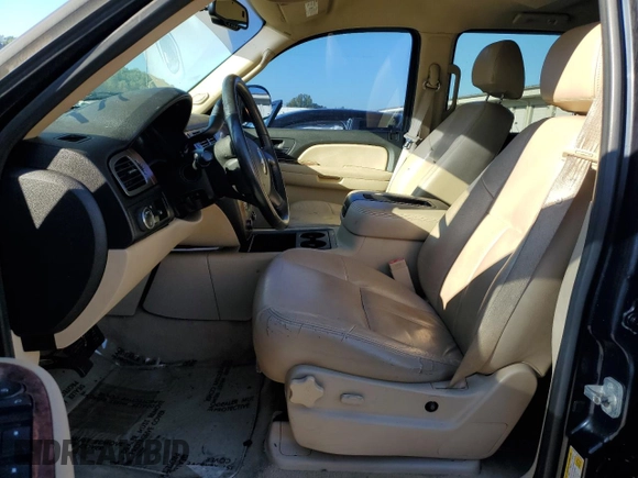 2008 Chevrolet Avalanche LT w/1LT with VIN 3GNEC12JX8G124431, listed as a Copart auction lot 73767814 with 0 mi miles and Non Repairable. Bid and sale history available at carsss.com. Image 7.
