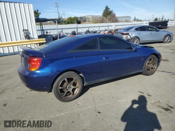 2002 Toyota Celica GT with VIN JTDDR32T620124423, listed as a Copart auction lot 83235744 with 197,274 mi miles and Salvage Title. Bid and sale history available at carsss.com. Image 3.