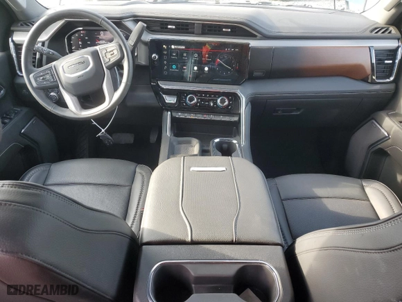 2024 GMC Sierra 3500HD Denali with VIN 1GT49WEY5RF325018, listed as a Copart auction lot 73055624 with 14,141 mi miles and Salvage Title. Bid and sale history available at carsss.com. Image 8.