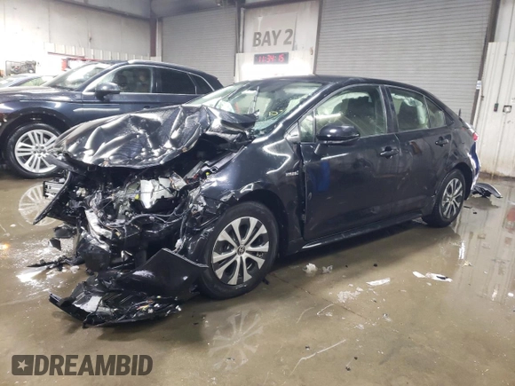 2021 Toyota Corolla Hybrid LE with VIN JTDEAMDE1MJ000461, listed as a Copart auction lot 45536215 with 29,891 mi miles and Salvage Title. Bid and sale history available at carsss.com. Image 1.
