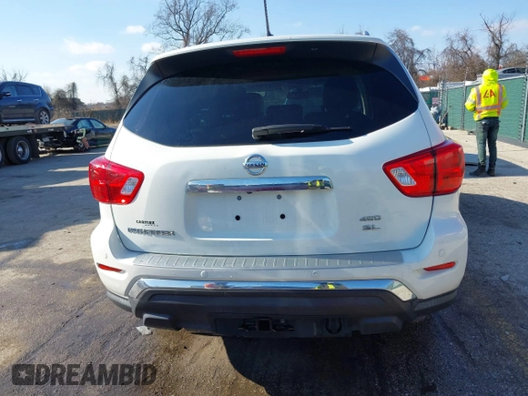 2018 Nissan Pathfinder SL with VIN 5N1DR2MM1JC618956, listed as a IAAI auction lot 41539068 with 68,493 mi miles. Bid and sale history available at carsss.com. Image 16.