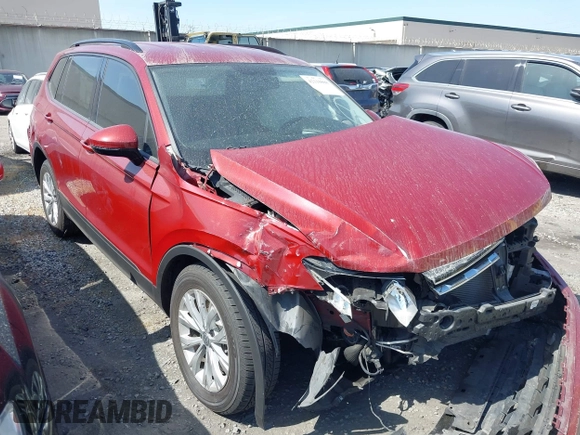 2018 Volkswagen Tiguan S with VIN 3VV1B7AX3JM128705, listed as a IAAI auction lot 42110808 with 60,589 mi miles and . Bid and sale history available at DreamBid. Image 1.