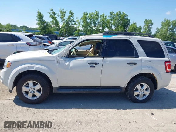 2012 Ford Escape XLT с VIN 1FMCU0D70CKB19194, выставлен на аукционе IAAI как лот 42642491 с пробегом 89 609 миль миль и . История ставок и продаж доступна на DreamBid. Изображение 15.