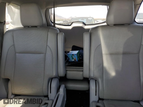 2018 Toyota Highlander Limited z VIN 5TDDZRFH7JS809387, wystawiony jako Copart lot #62198655 z przebiegiem 100 493 mil mil oraz Szkoda całkowita • Salvage title. Historia ofert i sprzedaży dostępna na DreamBid. Obrazek 10.