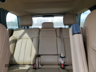 2023 Land Rover Range Rover SE z VIN SALKP9E72PA033643, wystawiony jako Copart lot #49988445 z przebiegiem 35 264 mil mil oraz Szkoda całkowita • Salvage title. Historia ofert i sprzedaży dostępna na DreamBid. Obrazek 10.