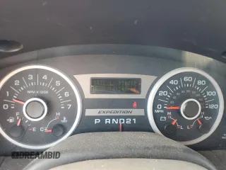 2005 Ford Expedition Eddie Bauer z VIN 1FMPU17525LA52922, wystawiony jako Copart lot #51139415 z przebiegiem 141 248 mil mil oraz Szkoda całkowita • Salvage title. Historia ofert i sprzedaży dostępna na DreamBid. Obrazek 9.