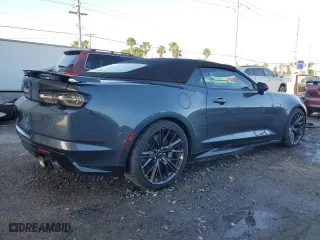 2020 Chevrolet Camaro ZL1 with VIN 1G1FK3D6XL0137013, listed as a Copart auction lot 52732365 with 12,193 mi miles and Non Repairable. Bid and sale history available at carsss.com. Image 3.