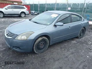 2012 Nissan Altima S z VIN 1N4AL2AP7CC229884, wystawiony jako IAAI lot #41644807 z przebiegiem 230 141 mil mil oraz . Historia ofert i sprzedaży dostępna na DreamBid. Obrazek 2.