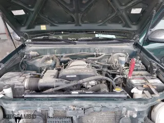2002 Toyota Tundra SR5 with VIN 5TBBT44192S227559, listed as a IAAI auction lot 41598792 with 149,726 mi miles. Bid and sale history available at carsss.com. Image 10.