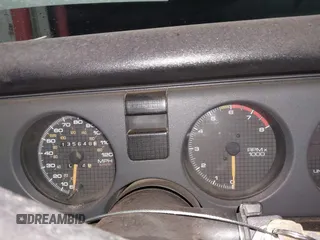 1990 Pontiac Firebird z VIN 1G2FS23T9LL219603, wystawiony jako IAAI lot #41774239 z przebiegiem 135 648 mil mil oraz . Historia ofert i sprzedaży dostępna na DreamBid. Obrazek 7.