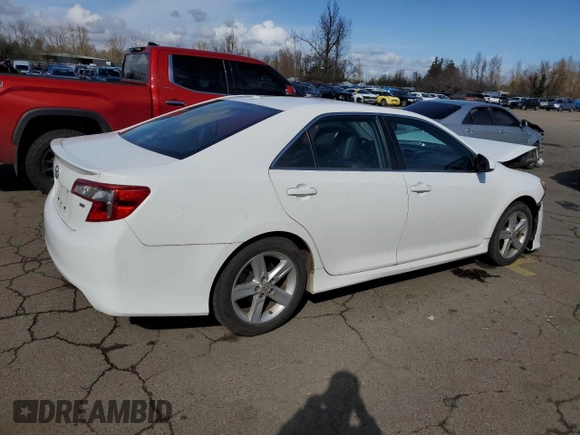 2014 Toyota Camry L with VIN 4T1BF1FKXEU726367, listed as a Copart auction lot 47887285 with 115,379 mi miles and Salvage Title. Bid and sale history available at DreamBid. Image 3.