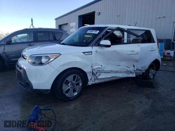2015 Kia Soul with VIN KNDJN2A26F7172308, listed as a Copart auction lot 46660195 with 85,640 mi miles and Salvage Title. Bid and sale history available at carsss.com. Image 1.