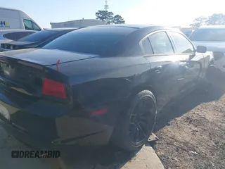 2014 Dodge Charger Police z VIN 2C3CDXAT3EH121230, wystawiony jako IAAI lot #42025638 z przebiegiem 48 224 mil mil oraz . Historia ofert i sprzedaży dostępna na DreamBid. Obrazek 4.