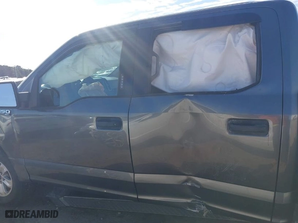 2017 Ford F-150 XL with VIN 1FTEW1C84HFC05518, listed as a IAAI auction lot 41606649 with 151,529 mi miles. Bid and sale history available at carsss.com. Image 14.