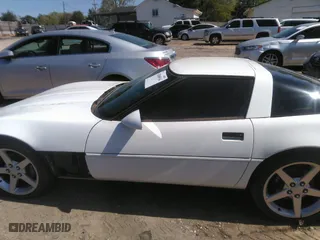 1994 Chevrolet Corvette with VIN 1G1YY22P9R5107851, listed as a IAAI auction lot 42000934 with 87,677 mi miles. Bid and sale history available at carsss.com. Image 14.