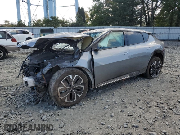 2022 Kia EV6 Wind with VIN KNDC3DLC9N5076683, listed as a Copart auction lot 73831374 with 0 mi miles and Salvage Title. Bid and sale history available at carsss.com. Image 1.