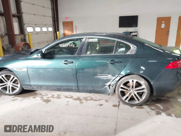 2017 Jaguar XE 35t Premium with VIN SAJAJ4BV8HA965939, listed as a IAAI auction lot 41215442 with 81,247 mi miles. Bid and sale history available at carsss.com. Image 14.