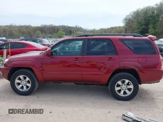 2005 Toyota 4Runner SR5 with VIN JTEBT14R458020299, listed as a IAAI auction lot 42216142 with 106,572 mi miles and . Bid and sale history available at DreamBid. Image 14.