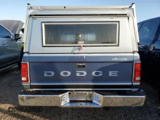1989 Dodge Dakota z VIN 1B7GG26X9KS021432, wystawiony jako Copart lot #78311494 z przebiegiem 106 224 mil mil oraz Nie do naprawy • Non repairable. Historia ofert i sprzedaży dostępna na DreamBid. Obrazek 6.