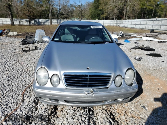 2002 Mercedes-Benz CLK 320/430 with VIN WDBLJ65G82F197193, listed as a Copart auction lot 85999864 with Not Provided miles and Salvage Title. Bid and sale history available at DreamBid. Image 5.