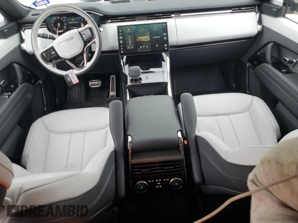 2024 Land Rover Range Rover Sport Dynamic SE with VIN SAL1L9FU3RA414870, listed as a Copart auction lot 43243595 with 1,808 mi miles and Salvage Title. Bid and sale history available at DreamBid. Image 8.