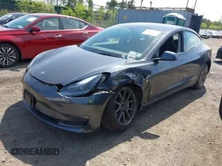 2023 Tesla Model 3 с VIN 5YJ3E1EA3PF686679, выставлен на аукционе IAAI как лот 42240380 с пробегом 20 512 миль миль и . История ставок и продаж доступна на DreamBid. Изображение 22.