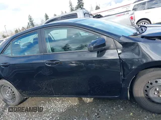 2018 Toyota Corolla L z VIN 2T1BURHEXJC098138, wystawiony jako IAAI lot #41935621 z przebiegiem 103 937 mil mil oraz . Historia ofert i sprzedaży dostępna na DreamBid. Obrazek 13.