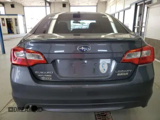 2015 Subaru Legacy Premium z VIN 4S3BNAC69F3009609, wystawiony jako Copart lot #62203515 z przebiegiem 113 332 mil mil oraz Szkoda całkowita • Salvage title. Historia ofert i sprzedaży dostępna na DreamBid. Obrazek 6.