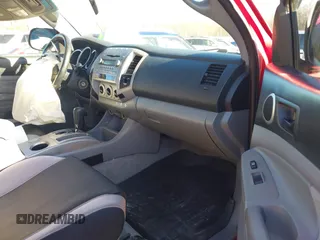 2006 Toyota Tacoma with VIN 5TEUU42N26Z245168, listed as a IAAI auction lot 41477409 with 197,462 mi miles. Bid and sale history available at carsss.com. Image 5.