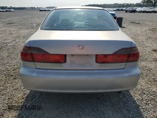 1999 Honda Accord LX z VIN 1HGCG5647XA024074, wystawiony jako Copart lot #56057575 z przebiegiem Nie podano mil oraz Szkoda całkowita • Salvage title. Historia ofert i sprzedaży dostępna na DreamBid. Obrazek 6.