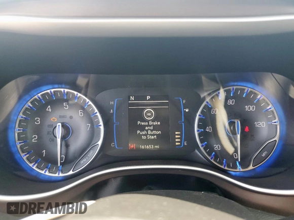 2018 Chrysler Pacifica Touring Plus with VIN 2C4RC1FG6JR212188, listed as a Copart auction lot 54270545 with 161,653 mi miles and Clean Title. Bid and sale history available at DreamBid. Image 9.