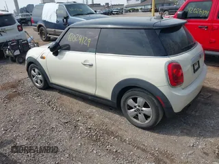 2015 MINI Hardtop with VIN WMWXM5C50FT973617, listed as a IAAI auction lot 42024129 with 94,168 mi miles and . Bid and sale history available at DreamBid. Image 3.