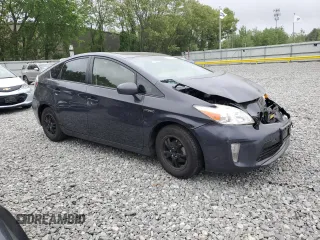 2014 Toyota Prius Four z VIN JTDKN3DU3E1776102, wystawiony jako Copart lot #57499385 z przebiegiem 282 052 mil mil oraz Czysty tytuł • Clean title. Historia ofert i sprzedaży dostępna na DreamBid. Obrazek 4.
