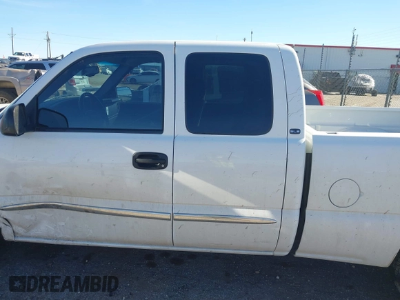 2004 GMC Sierra 1500 SLE with VIN 2GTEC19T541177492, listed as a IAAI auction lot 41482951 with 75,153 mi miles and . Bid and sale history available at DreamBid. Image 14.