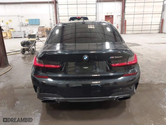 2020 BMW 3 Series M340i with VIN WBA5U7C05LFH82599, listed as a IAAI auction lot 41844916 with 51,533 mi miles. Bid and sale history available at carsss.com. Image 16.